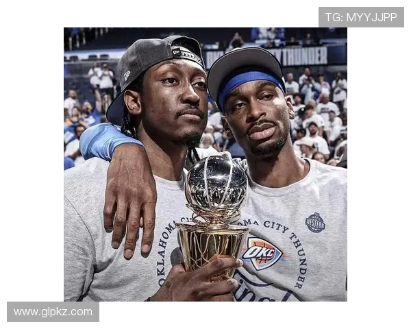 雷霆选秀再出奇招！两铁闸 + 神射手 + 15 号秀，打造未来冠军阵容(1)